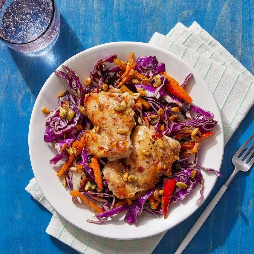 0224_2P11_Mojo-Chicken_3182_SQ_Web-1920w 0224 2P11 Mojo Chicken 3182 SQ Web 1920w