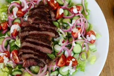 diatribesteaksalad1(1)-1920w